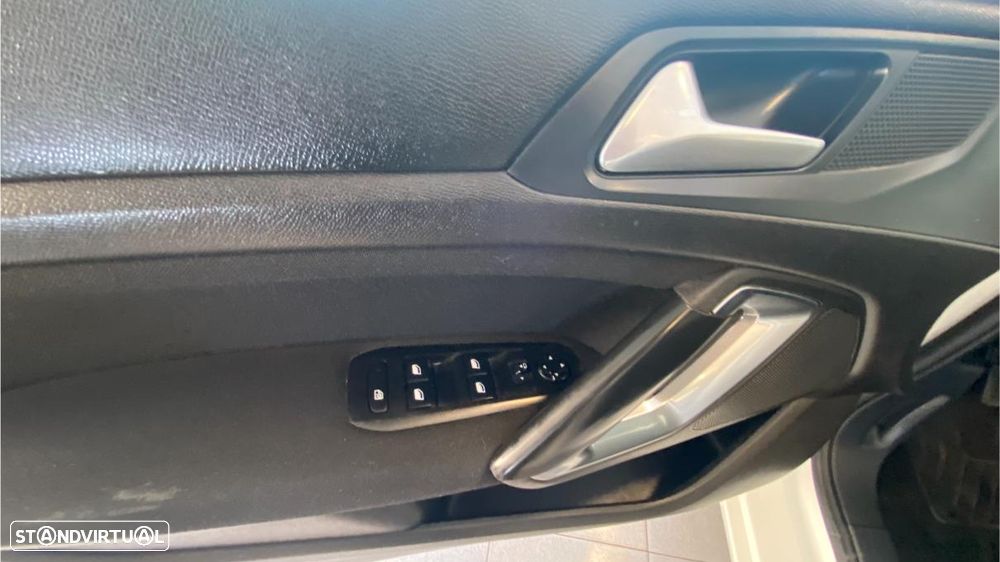 Peugeot 308 SW BlueHDi 100 Stop & Start Active - 10