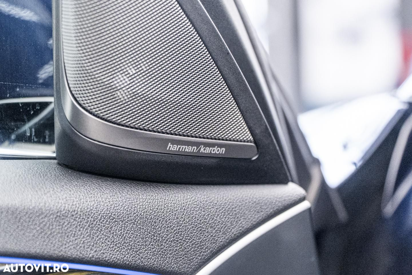 BMW Seria 5 540i AT - 30
