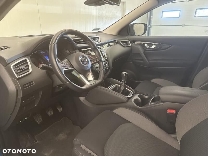 Nissan Qashqai 1.3 DIG-T N-Connecta - 11