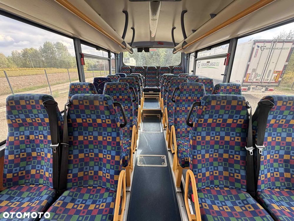 Irisbus Recreo - 13