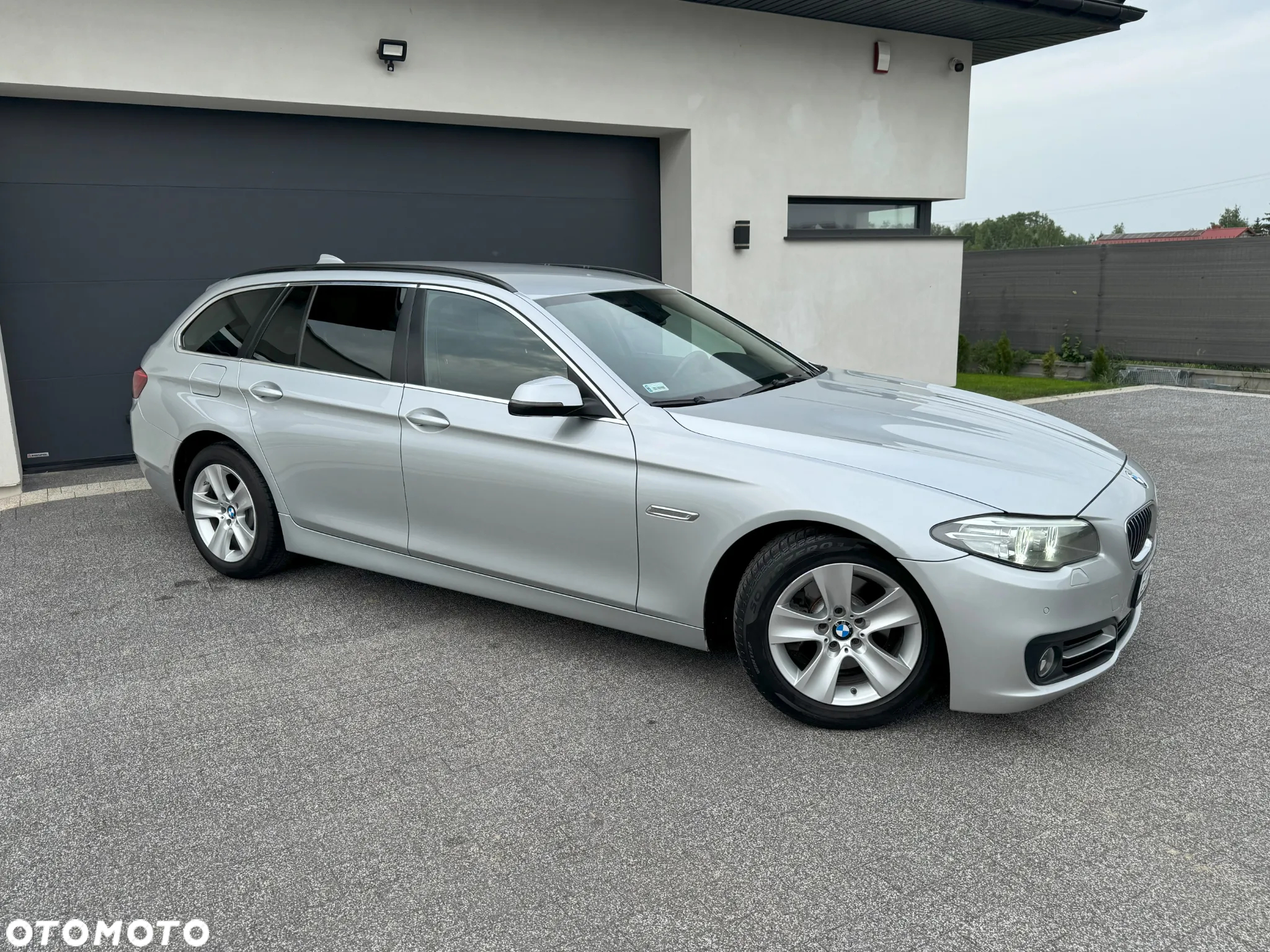 BMW Seria 5 520d Luxury Line - 6