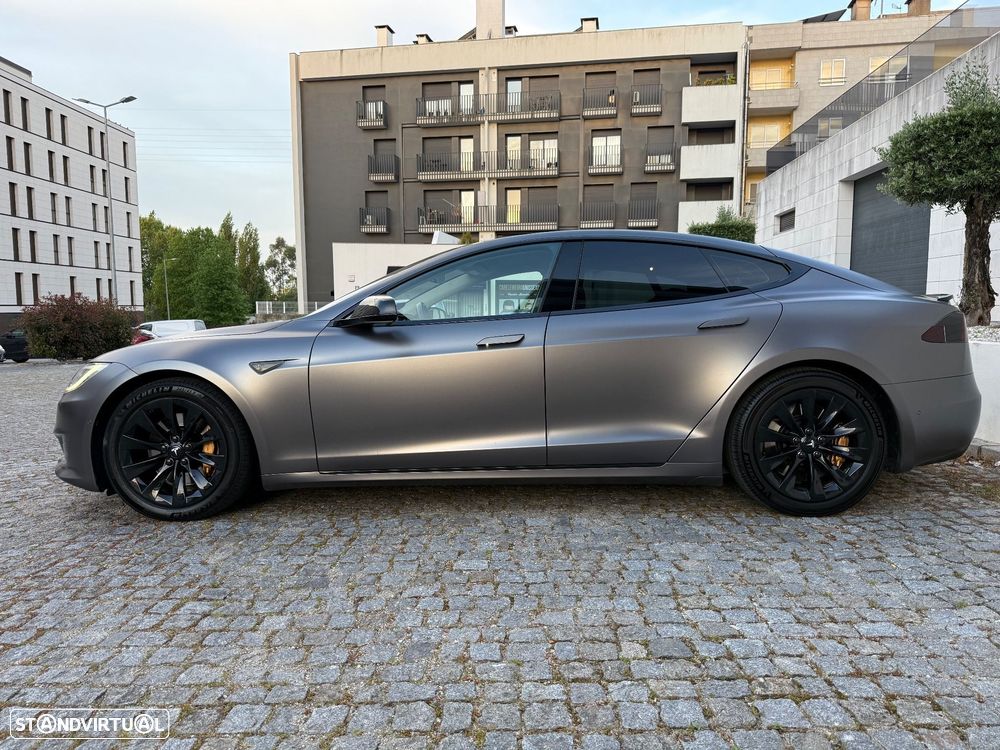 Tesla Model S Standard - 1