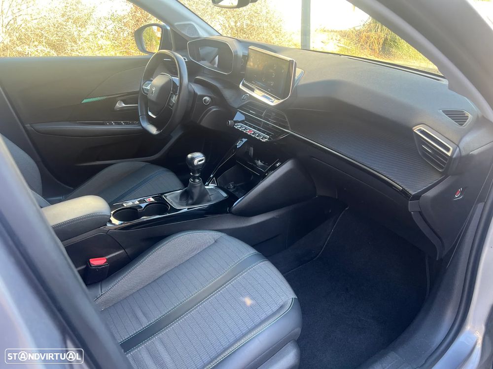 Peugeot 208 1.2 PureTech Allure Pack - 18