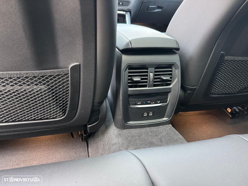 BMW 330 e xDrive Aut. M Sport - 17