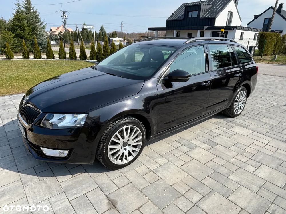 Skoda Octavia 2.0 TDI DSG Ambition - 1