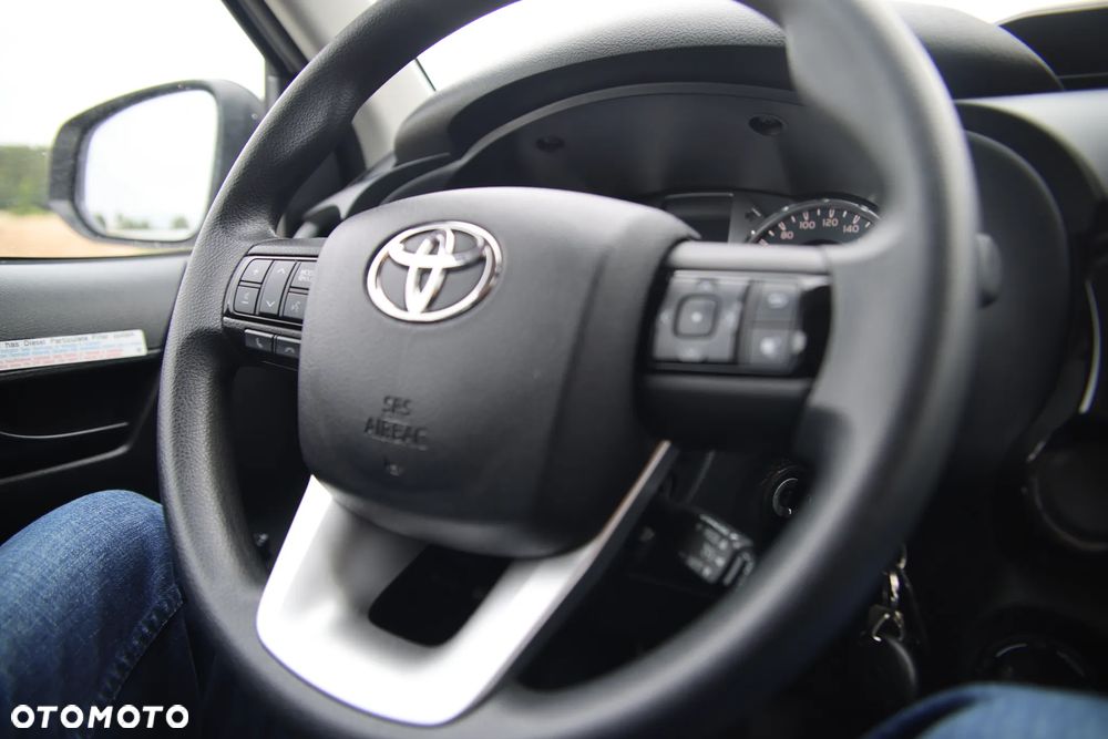 Toyota Hilux 2.4 D-4D Single Cab DLX 4x4 - 22