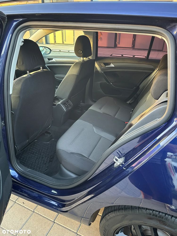 Volkswagen Golf 1.6 TDI BMT Comfortline - 10