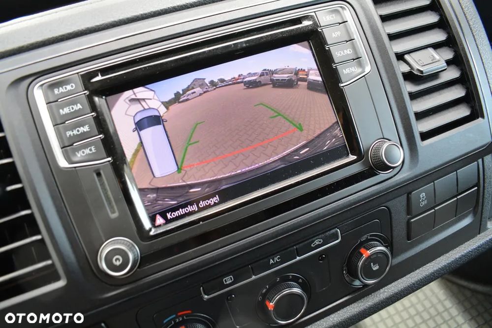 Volkswagen TRANSPORTER T6 150KM DSG - 23