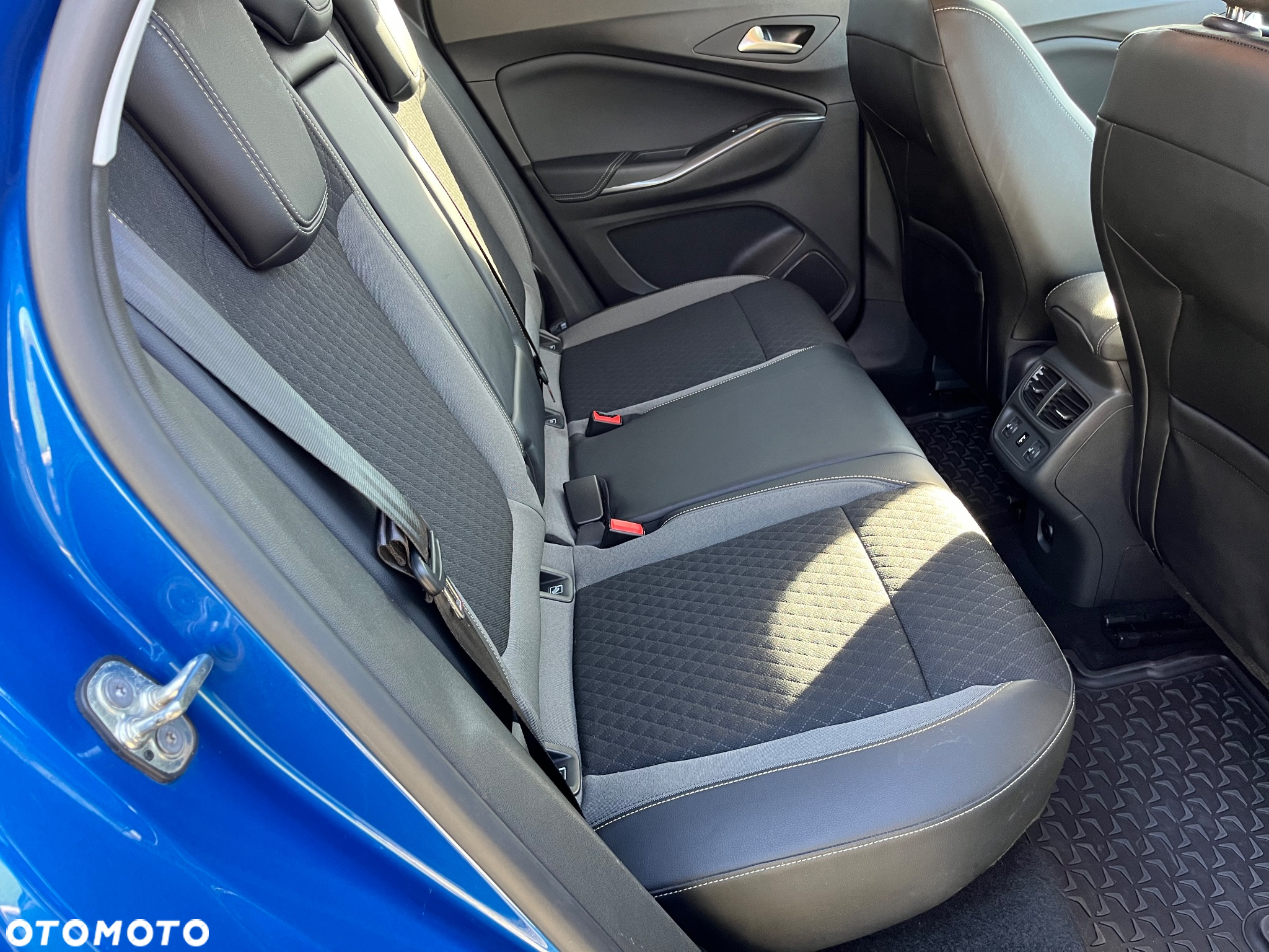 Opel Grandland X - 15