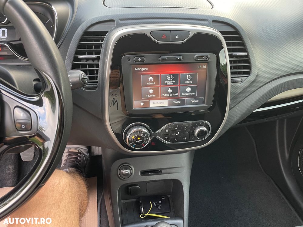 Renault Captur - 28