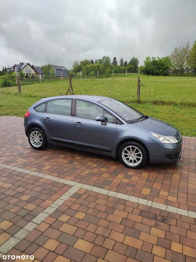 Citroën C4 1.6 16V Impress - 11