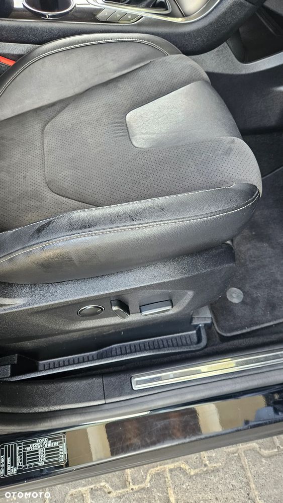 Ford S-Max 2.0 TDCi Bi-Turbo Titanium - 16