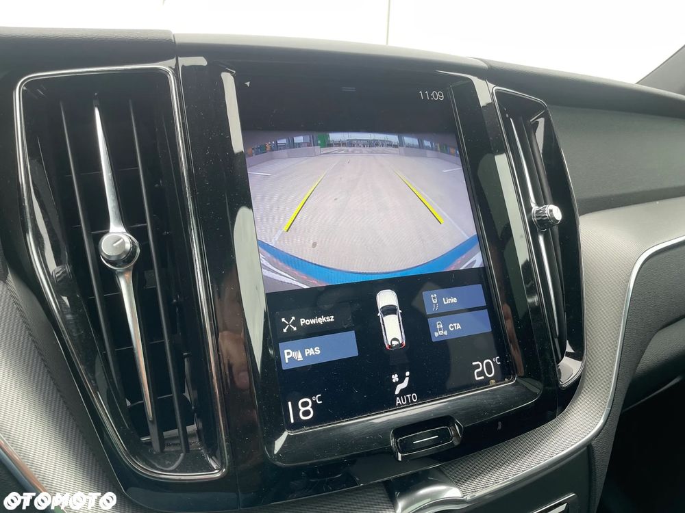 Volvo XC 60 T4 Geartronic RDesign - 32