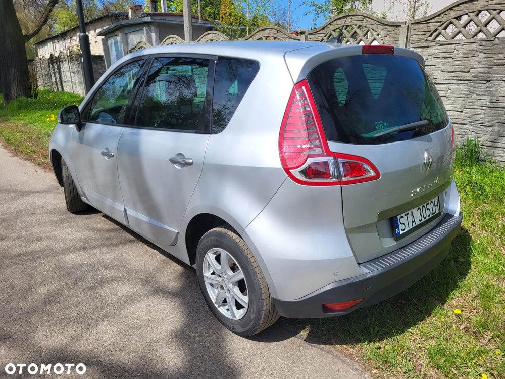Renault Scenic 1.6 16V 110 TomTom Edition - 4