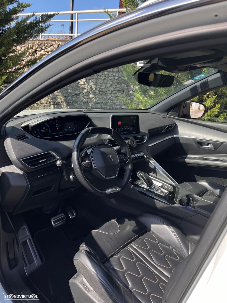 Peugeot 3008 - 18