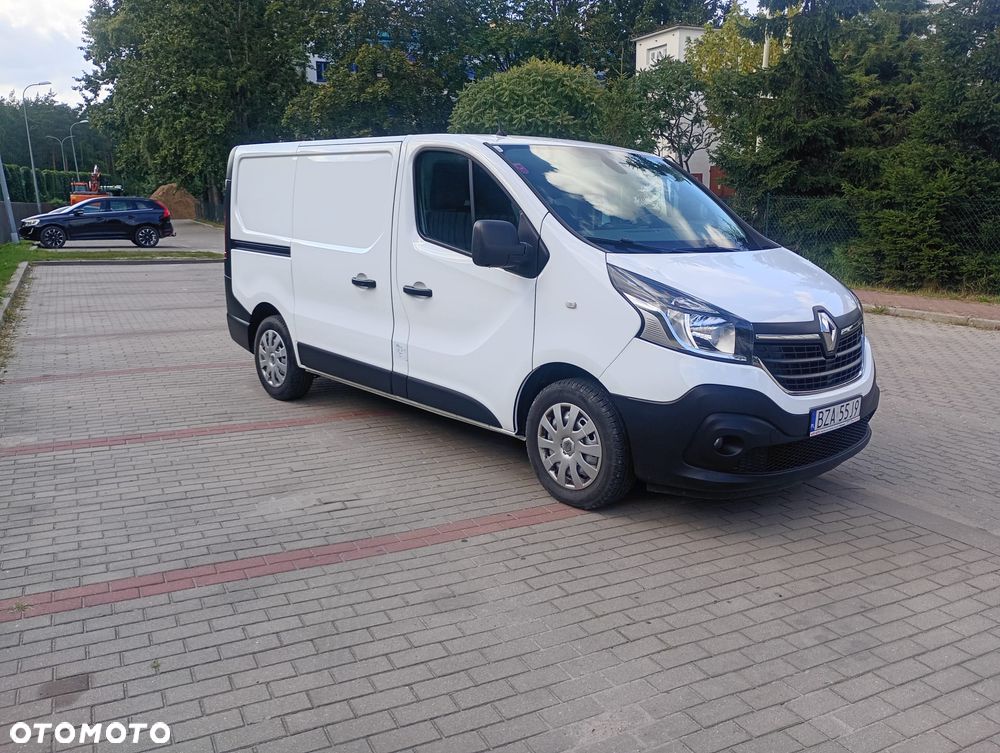 Renault TRAFIC - 1