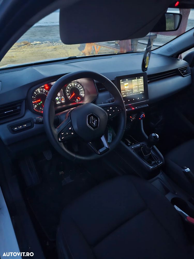 Renault Clio 2022 photo 4