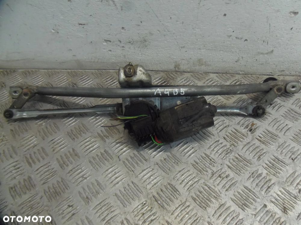 AUDI A4 B5 LIFT MECHANIZM SILNICZEK WYCIERACZEK PRZÓD 01R - 1