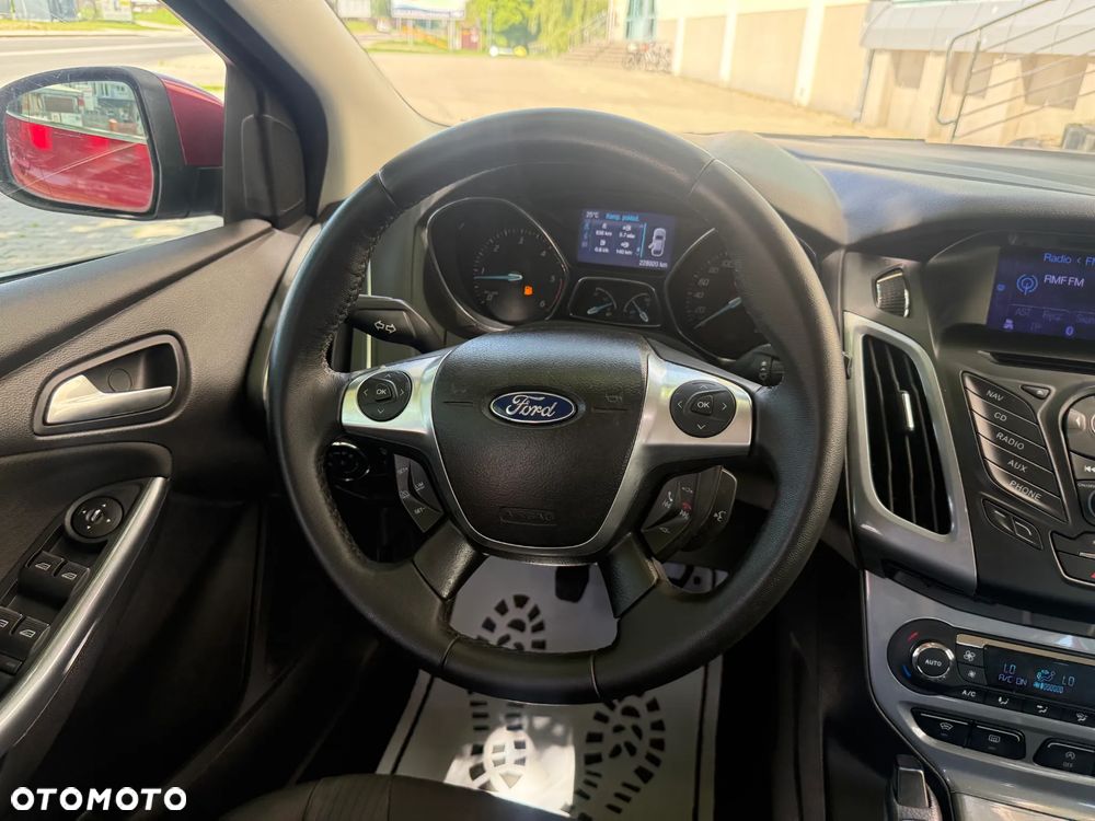 Ford Focus 1.6 TDCi DPF Start-Stopp-System Titanium - 18