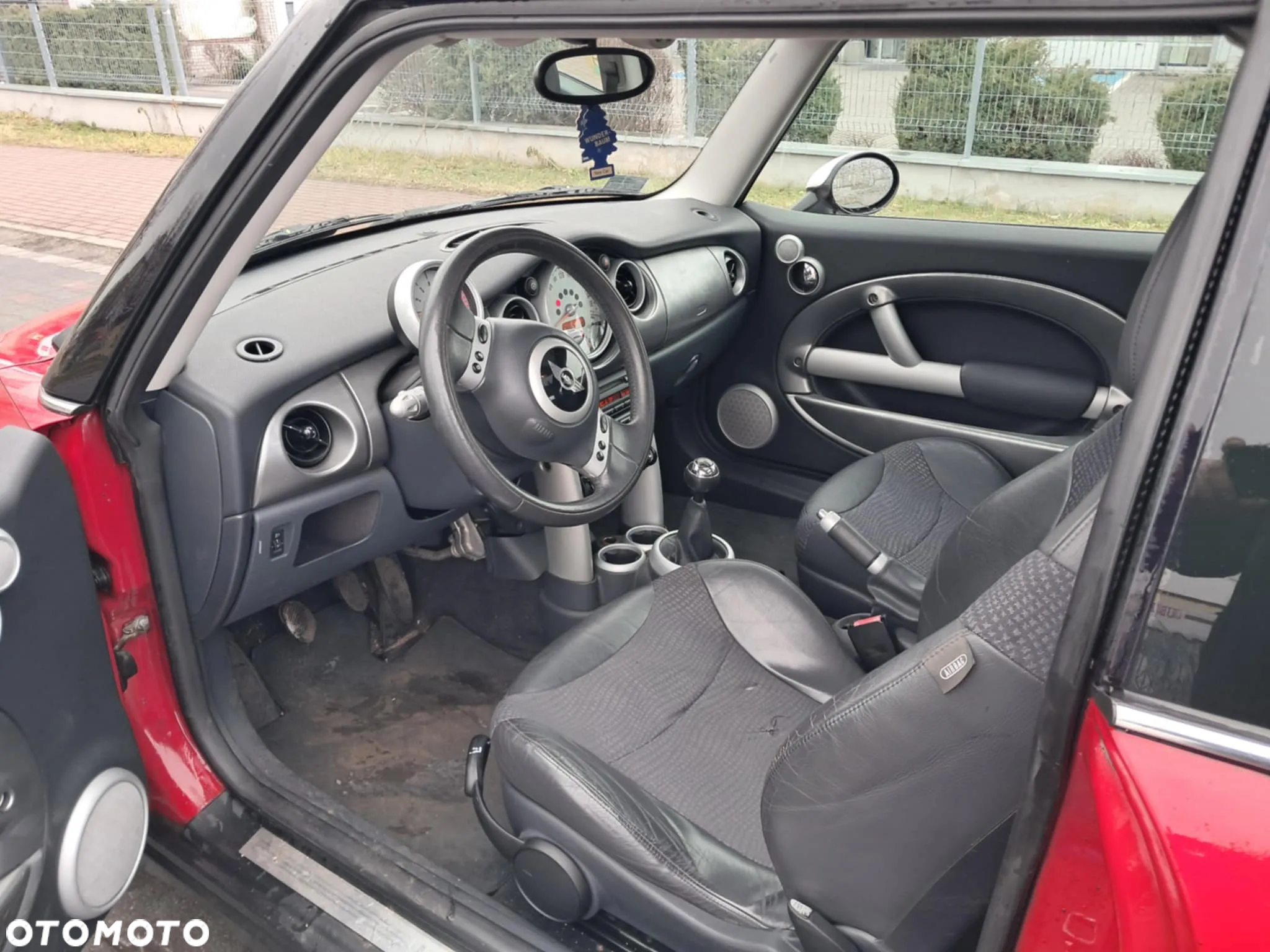 MINI Cooper chili - 7