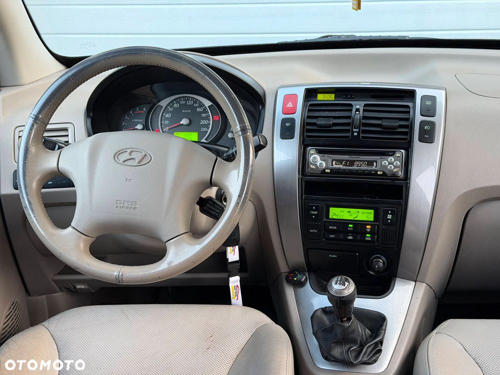 Hyundai Tucson 2.0 CRDi 4WD Champion - 30