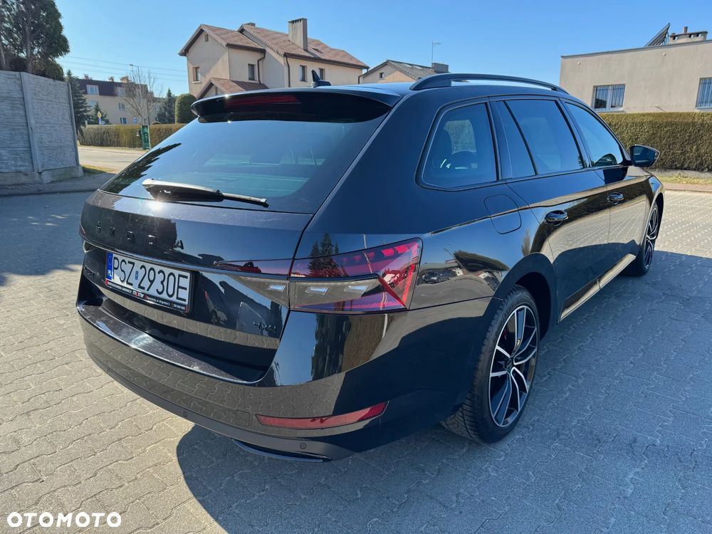 Skoda Superb 2.0 TDI 4x4 DSG Sportline - 5