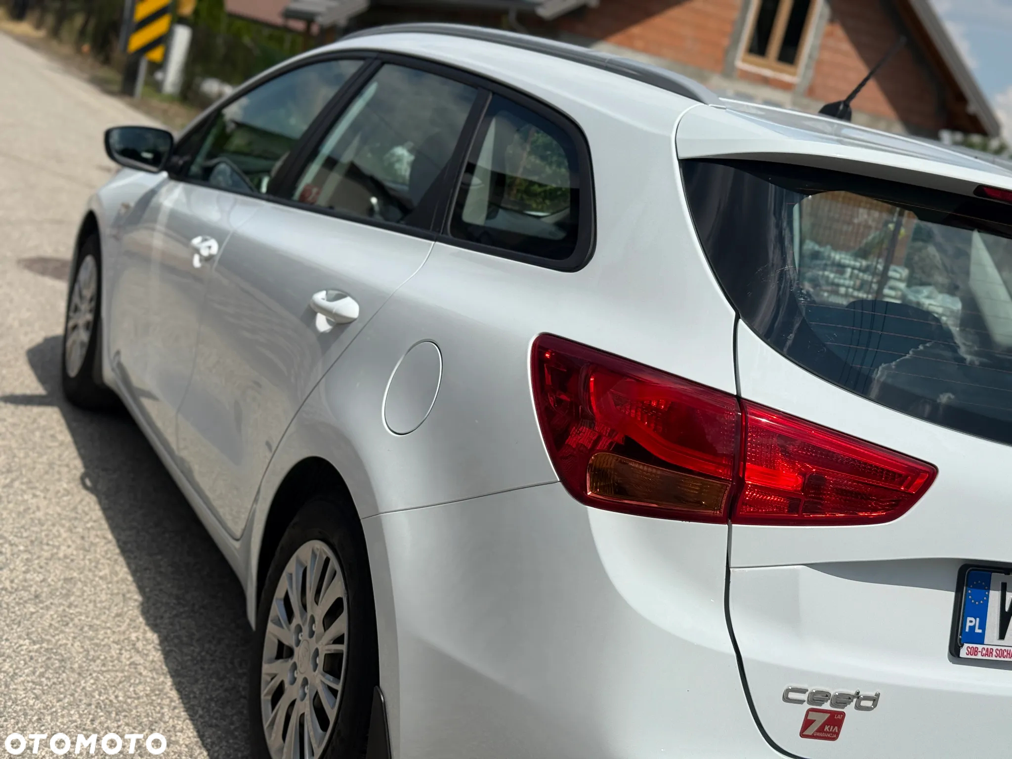 Kia Ceed 1.4 S - 38