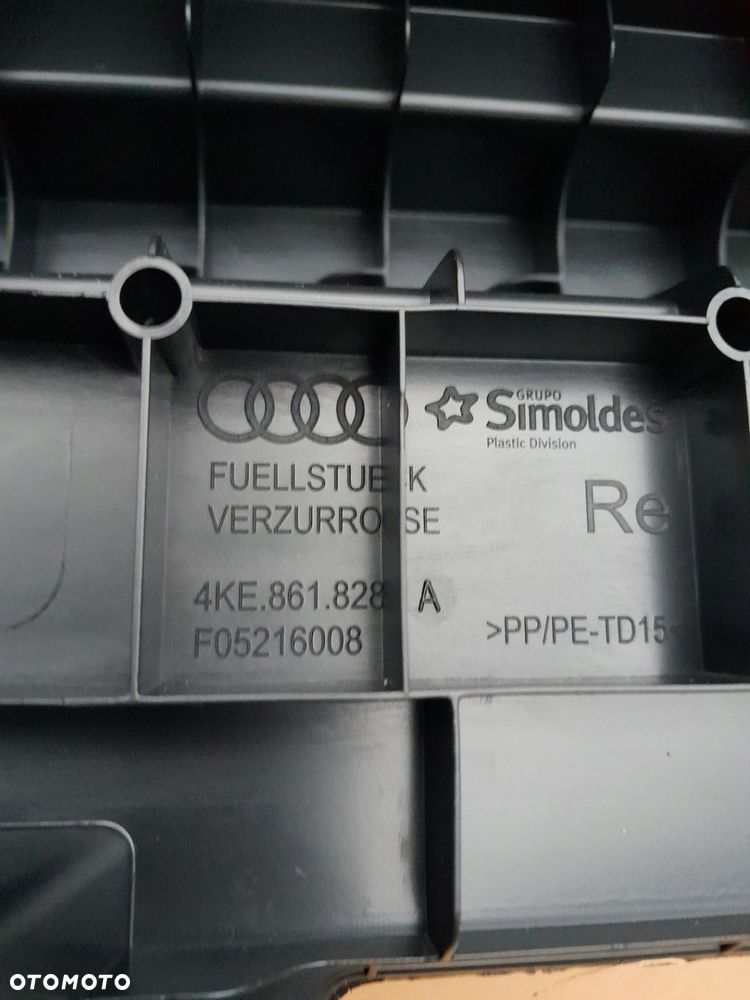 AUDI E-TRON 55 4K TAPICERKA STELAŻ BAGAŻNIKA 4KE861827A - 2