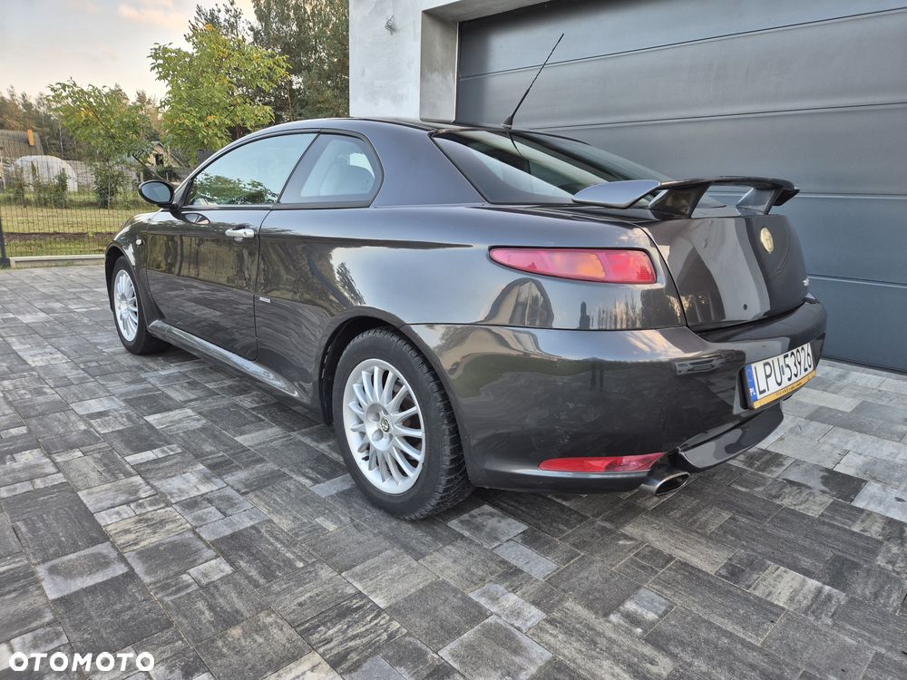 Alfa Romeo GT 1.8TS Impression - 4
