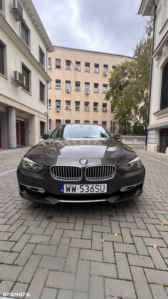 BMW Seria 3 328i - 6