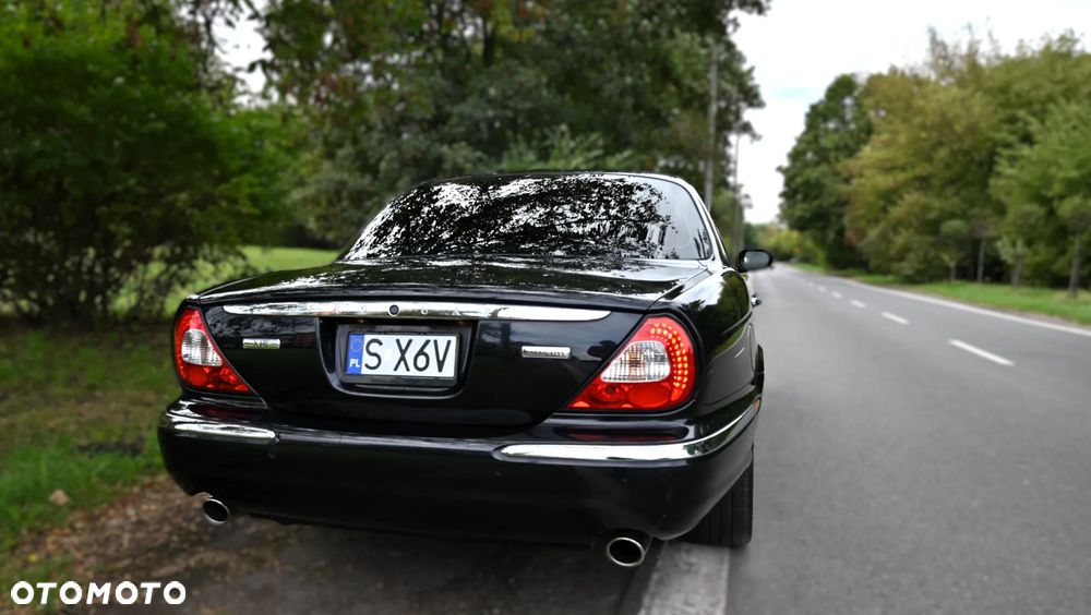 Jaguar XJ XJ8 4.2 Executive - 25