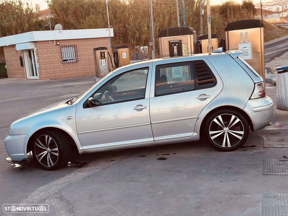 VW Golf - 1