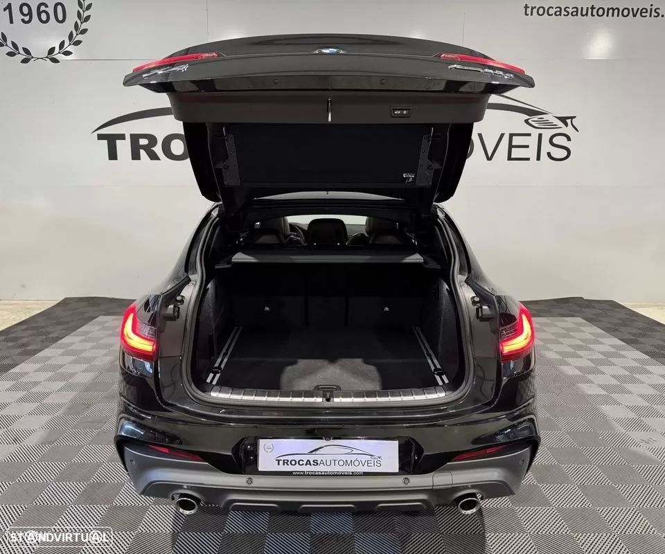 BMW X4 - 16