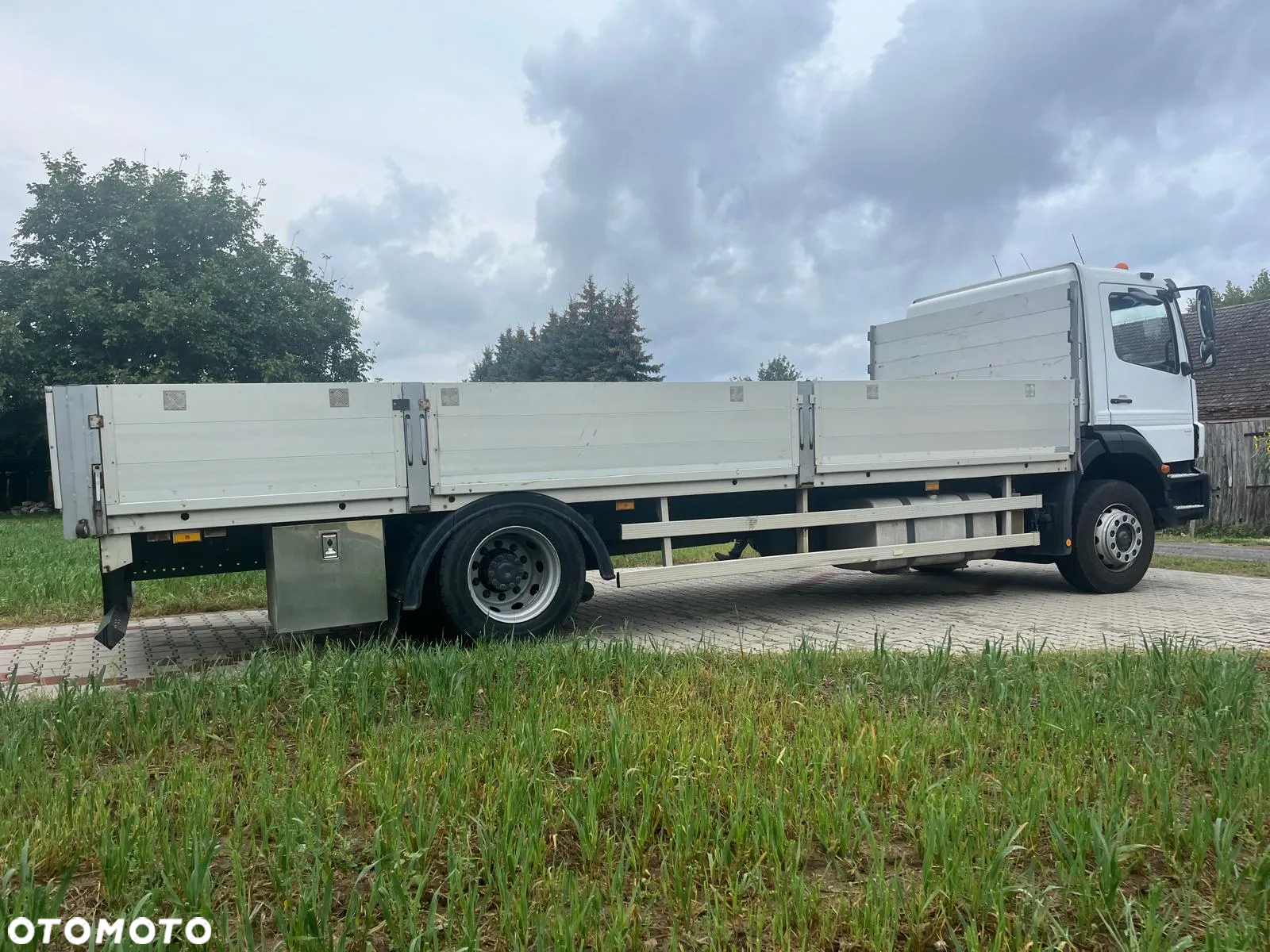 Mercedes-Benz AXOR - 22
