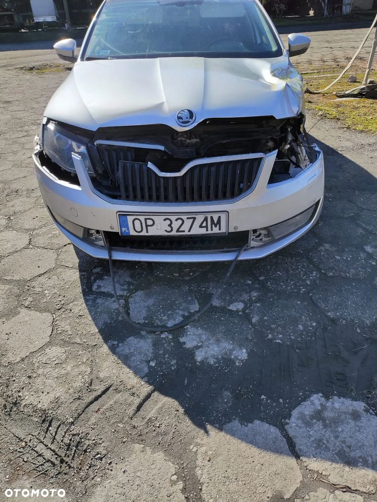 Skoda Octavia 2.0 TDI SCR Style DSG - 9