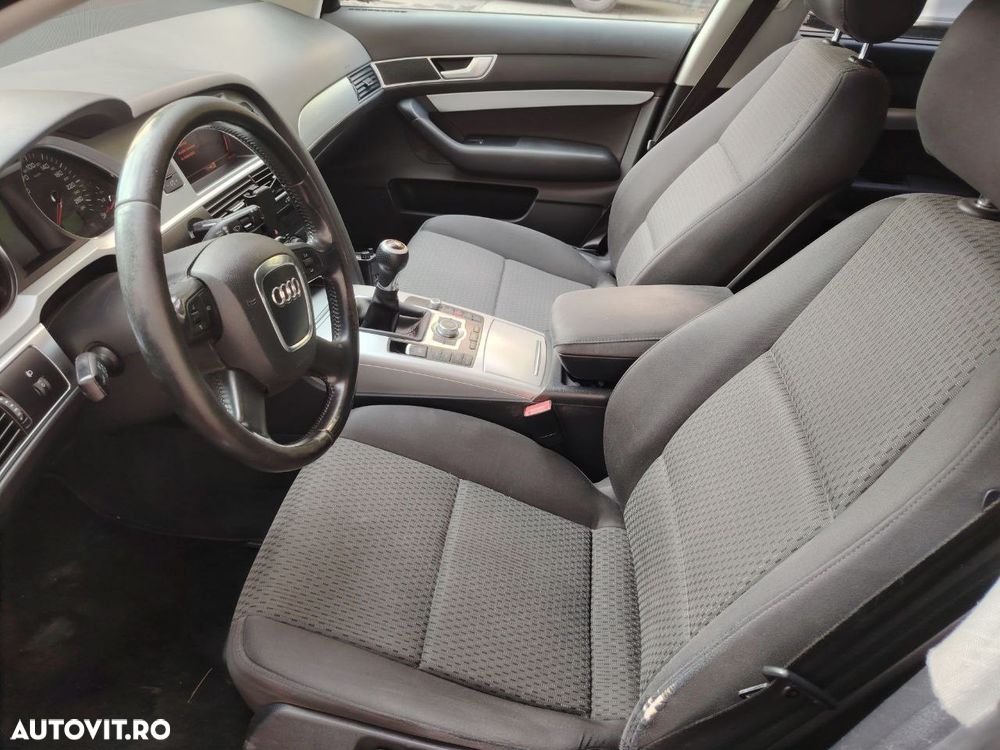 Audi A6 2.0 TDI DPF Avant - 14