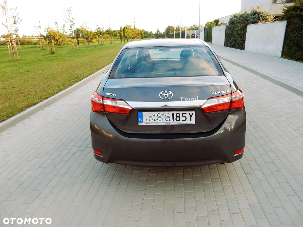 Toyota Corolla 1.4 D-4D Comfort - 11