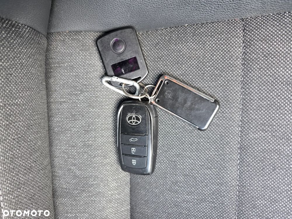 Toyota Corolla 1.8 Hybrid Style - 27