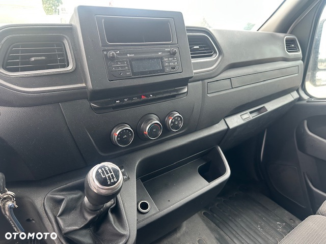 Renault Master - 10