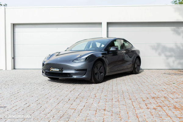 Tesla Model 3 Standard Range Plus RWD