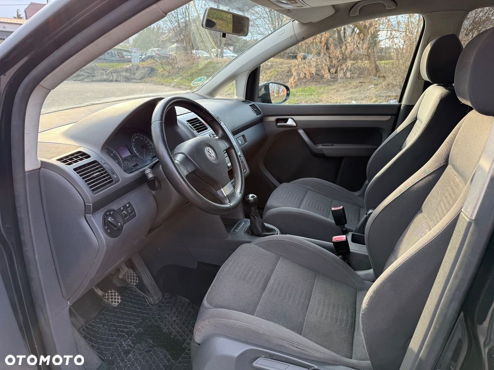 Volkswagen Touran 1.6 Trendline - 9