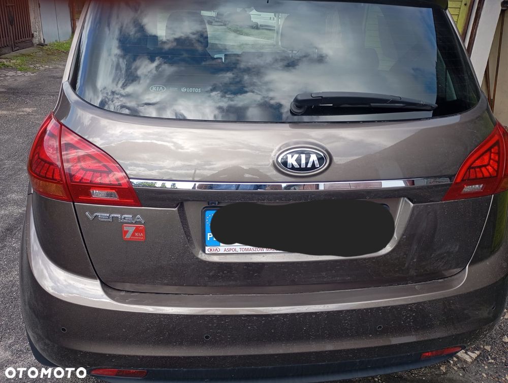 Kia Venga 1.6 L - 4
