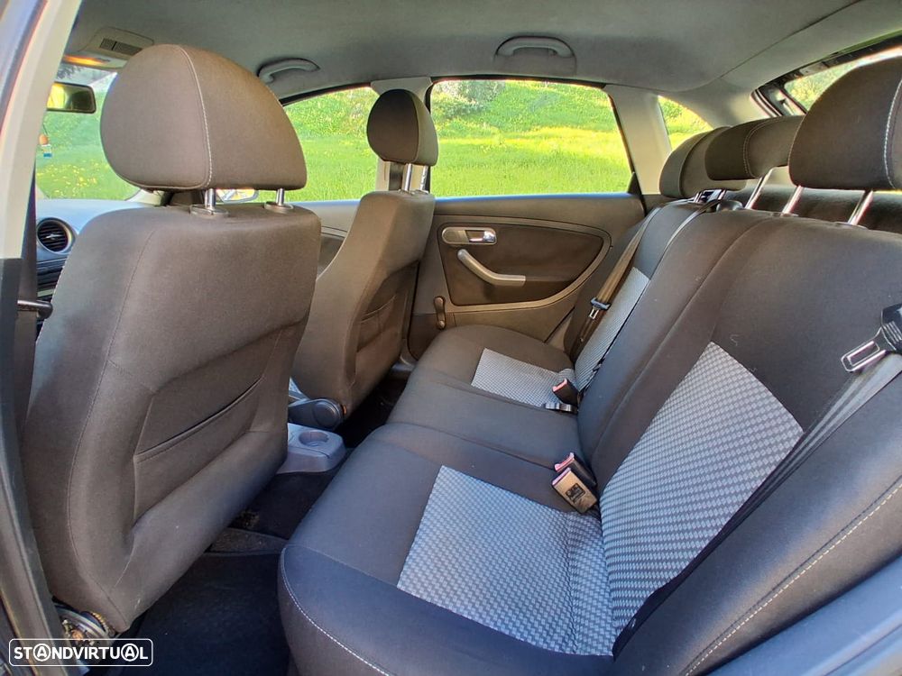 SEAT Ibiza 1.4 TDI Sport DPF - 22