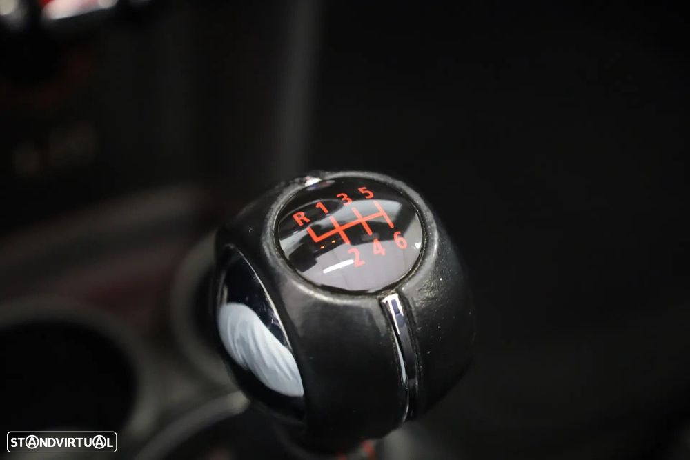 MINI Cabrio One Sport Edition - 41