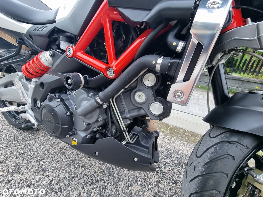 Aprilia Shiver - 12