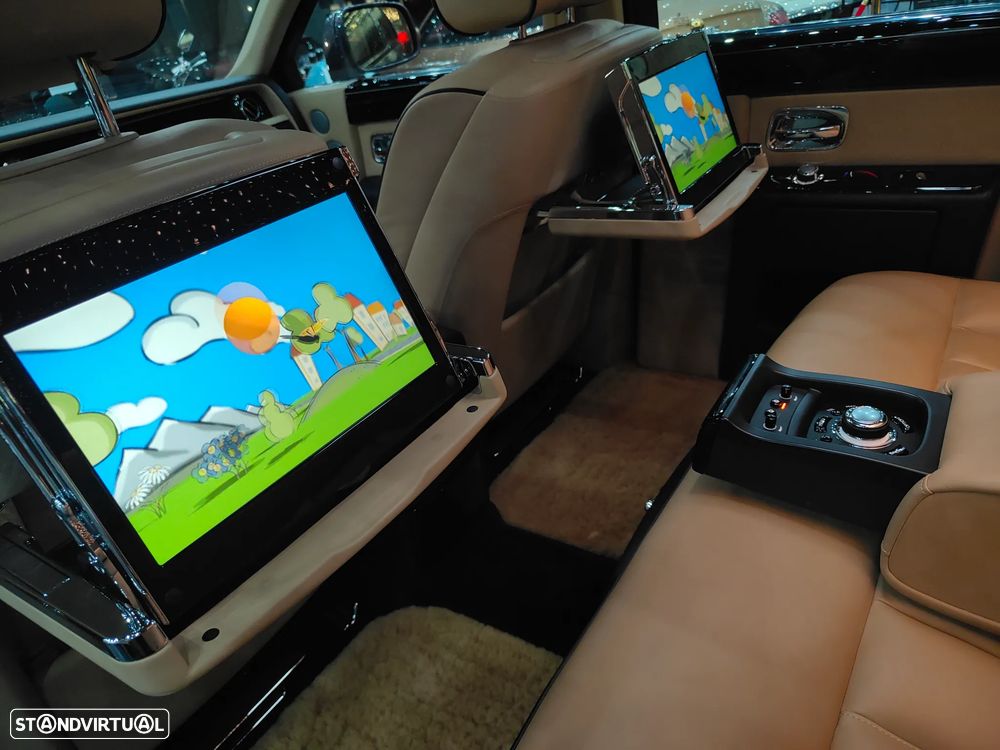 Rolls Royce Phantom 6.8 V12 - 30