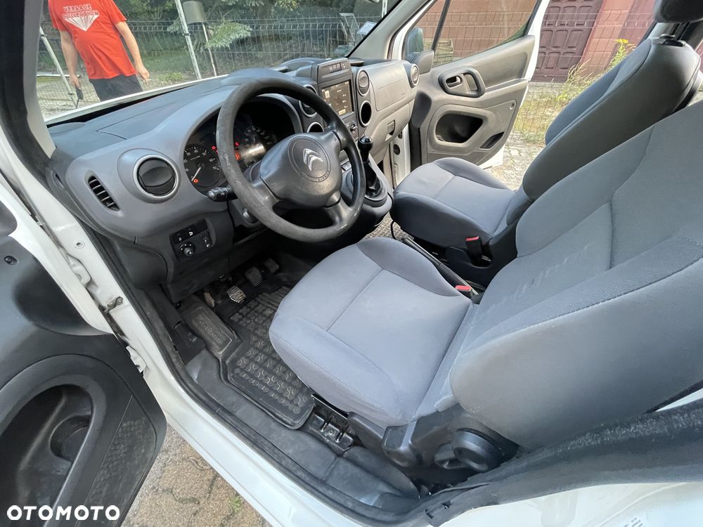 Citroën BERLINGO - 23