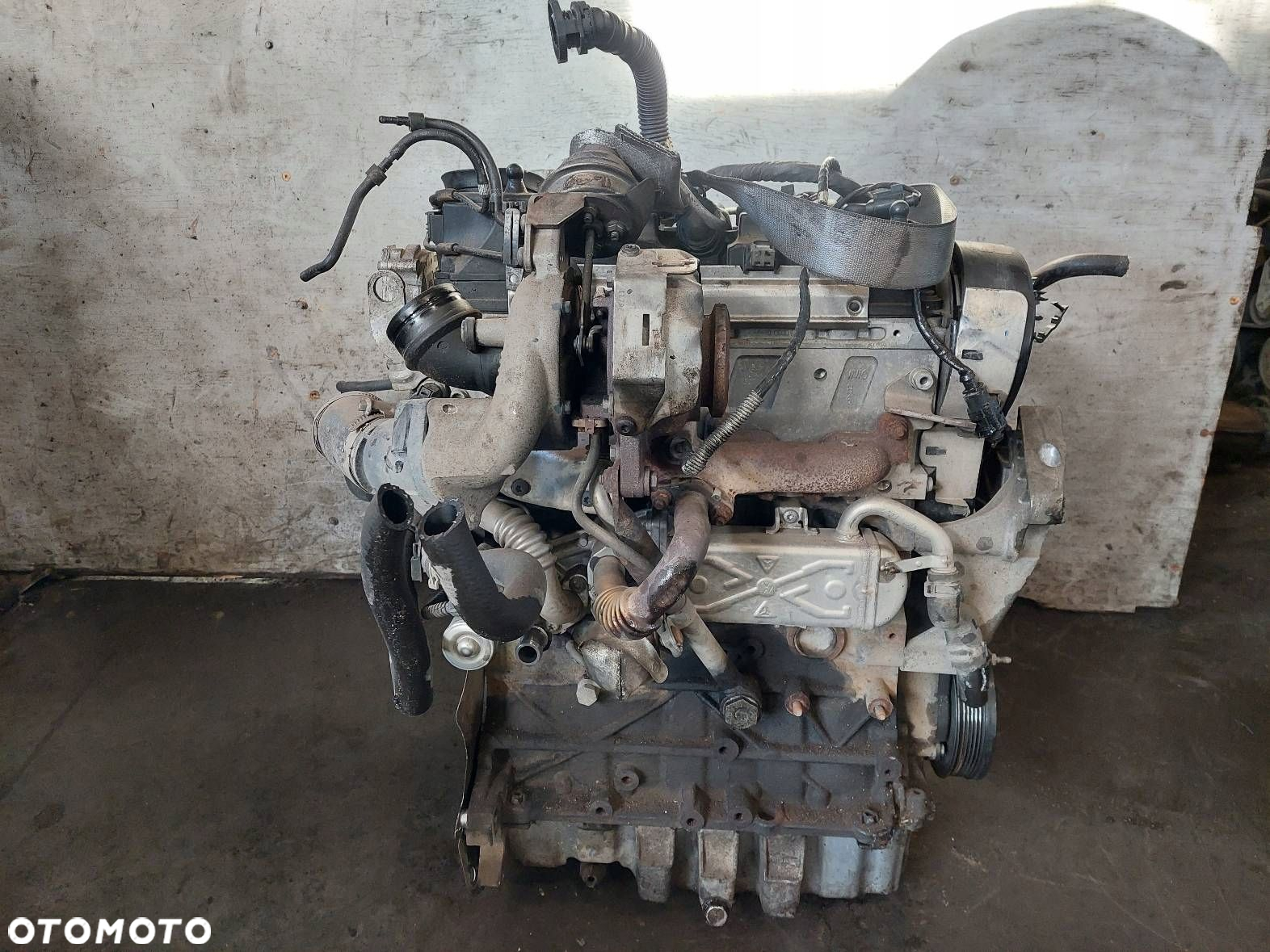 SILNIK DIESEL  VOLKSWAGEN GOLF VI CAYB CAYE 03L130755E - 2