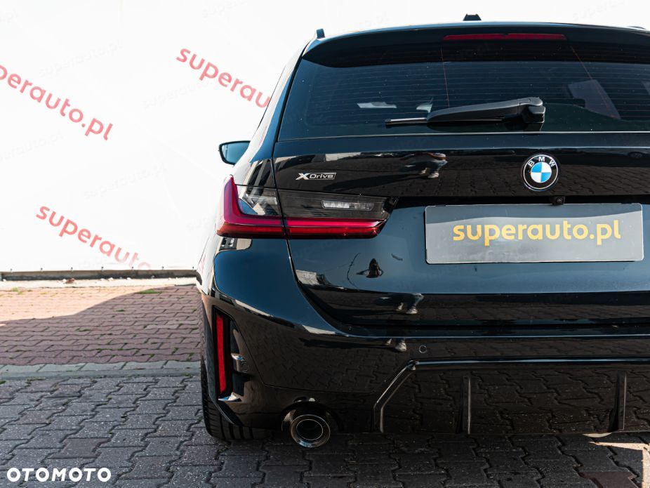 BMW Seria 3 330i xDrive M Sport - 10