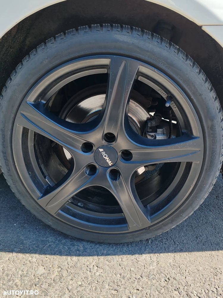 Mercedes-Benz C - 8